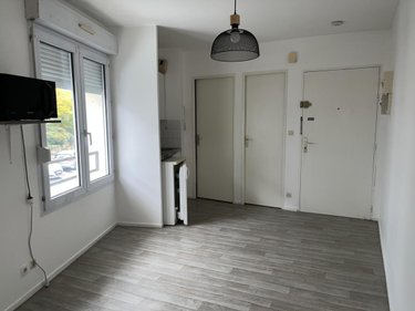 Location appartement Nantes 44000 Loire-Atlantique 20 m2 1 pièce 415 euros
