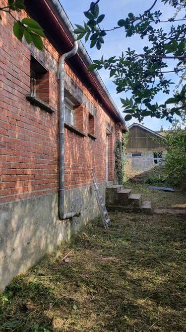 Fonds et murs commerciaux a vendre Bapaume 62450 Pas-de-Calais 115 m2  106700 euros