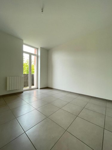 Location appartement Ambérieu-en-Bugey 01500 Ain 67 m2 3 pièces 750 euros