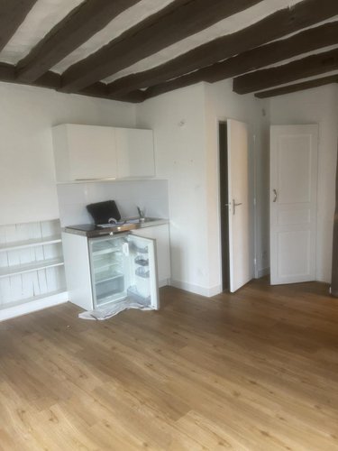 Location appartement Tours 37000 Indre-et-Loire 20 m2 1 pièce 420 euros