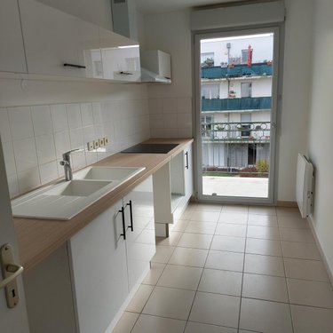 Location appartement Reims 51100 Marne 66 m2 3 pièces 850 euros