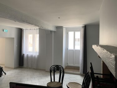 Fonds et murs commerciaux a vendre Jonchery-sur-Vesle 51140 Marne 400 m2  337500 euros