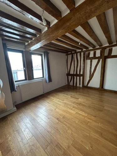 Location maison Pont-de-l'Arche 27340 Eure 90 m2 4 pièces 800 euros