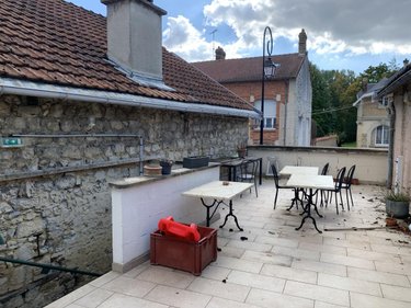 Fonds et murs commerciaux a vendre Jonchery-sur-Vesle 51140 Marne 400 m2  337500 euros
