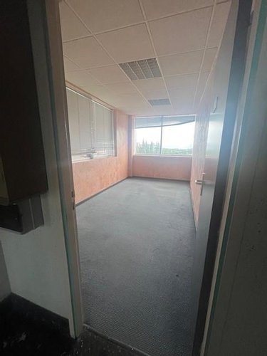 Fonds et murs commerciaux a vendre Fort-de-France 97200 Martinique 275 m2  525000 euros