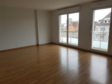Location appartement Boulogne-sur-Mer 62200 Pas-de-Calais 72 m2  750 euros