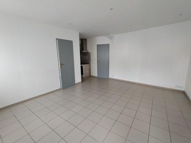 Location appartement Loudéac 22600 Côtes-d'Armor 38 m2 2 pièces 420 euros