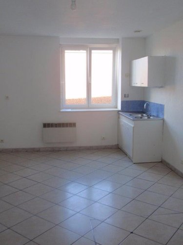 Location appartement Provin 59185 Nord 25 m2 1 pièce 421 euros
