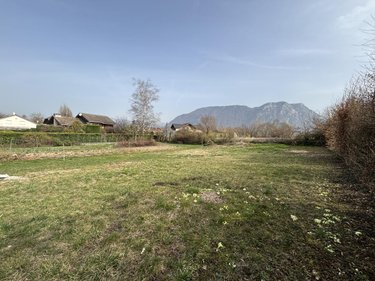 Terrain a batir a vendre Porte-de-Savoie 73800 Savoie 581 m2  235000 euros