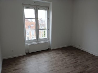 Location appartement Montreuil-sur-Mer 62170 Pas-de-Calais 67 m2  860 euros