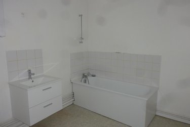 Location appartement Cambrai 59400 Nord 61 m2 2 pièces 490 euros
