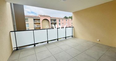 Appartement a vendre Nyons 26110 Drôme 79 m2 3 pièces 293800 euros