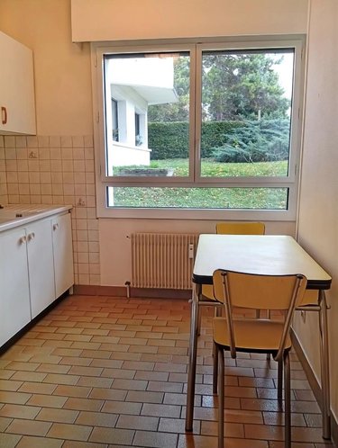 Location appartement Reims 51100 Marne 25 m2 2 pièces 430 euros