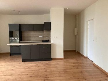 Location appartement Arras 62000 Pas-de-Calais 61 m2 3 pièces 910 euros