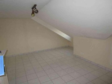Location appartement Châlons-en-Champagne 51000 Marne 30 m2 2 pièces 365 euros