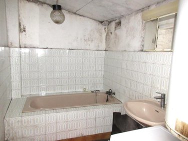 Maison a vendre Moustoir-Remungol 56500 Morbihan 27 m2 1 pièce 42600 euros