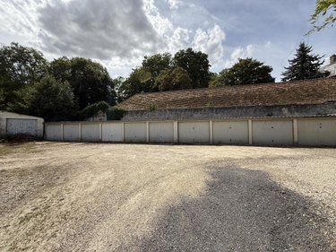 Garage et parking a vendre Braine 02220 Aisne 171 m2  93000 euros