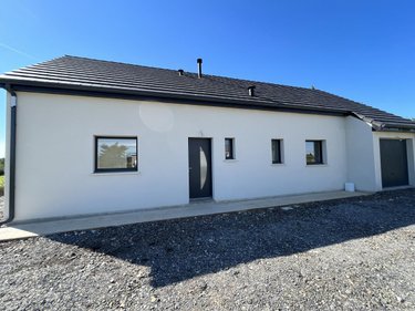 Location maison Warloy-Baillon 80300 Somme 98 m2 4 pièces 980 euros