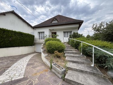 Maison a vendre Connerré 72160 Sarthe 125 m2 6 pièces 188000 euros
