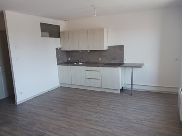 Location appartement Beaurains 62217 Pas-de-Calais 54 m2  650 euros