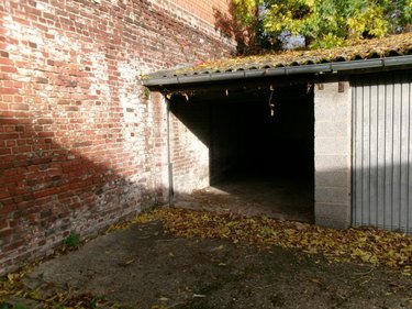 Location garage et parking Béthune 62400 Pas-de-Calais 15 m2  55 euros