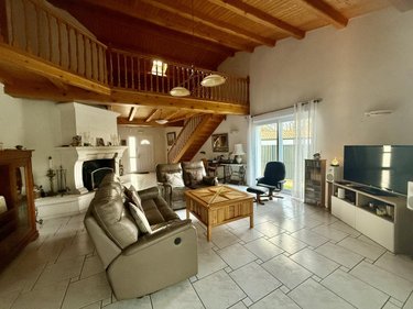 Maison a vendre Sainte-Flaive-des-Loups 85150 Vendée 167 m2 4 pièces 248000 euros