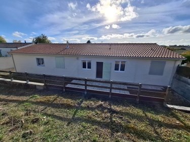 Maison a vendre Saintes 17100 Charente-Maritime 120 m2 4 pièces 236070 euros