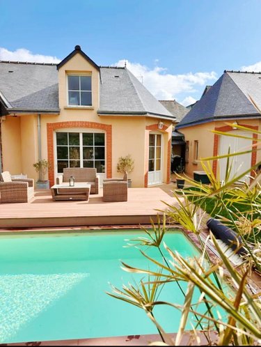 Maison a vendre Montfort-sur-Meu 35160 Ille-et-Vilaine 258 m2 9 pièces 895000 euros