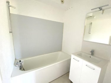 Location appartement Tiercé 49125 Maine-et-Loire 32 m2 1 pièce 430 euros