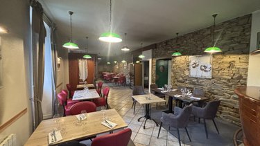 Immeuble a vendre Lannion 22300 Côtes-d'Armor 236 m2  365600 euros