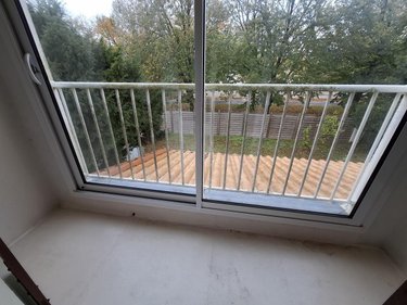 Maison a vendre Saintes 17100 Charente-Maritime 115 m2 6 pièces 199348 euros