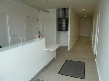 Location fonds et murs commerciaux Cambrai 59400 Nord 155 m2  687 euros