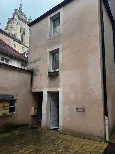 Location appartement Dole 39100 Jura 15 m2 1 pièce 250 euros