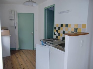 Location appartement Cherbourg-en-Cotentin 50100 Manche 23 m2  390 euros