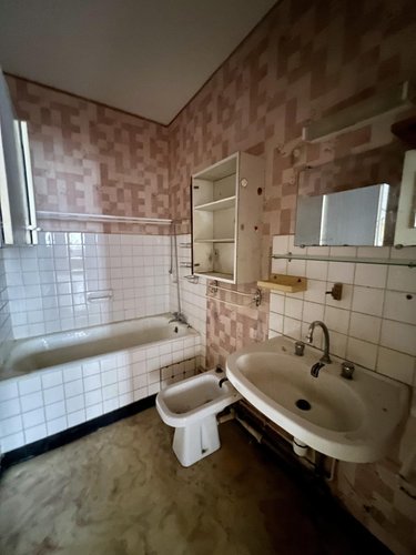 Appartement a vendre Lorient 56100 Morbihan 74 m2 4 pièces 156732 euros