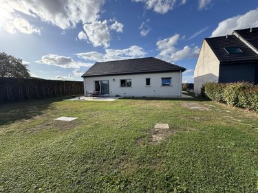Location maison Cachy 80800 Somme 90 m2  938 euros