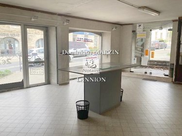Fonds et murs commerciaux a vendre Lannion 22300 Côtes-d'Armor 146 m2  117500 euros