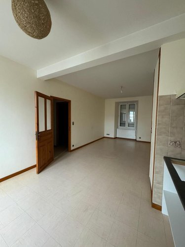 Location appartement Saint-Chély-d'Apcher 48200 Lozère 48 m2  380 euros
