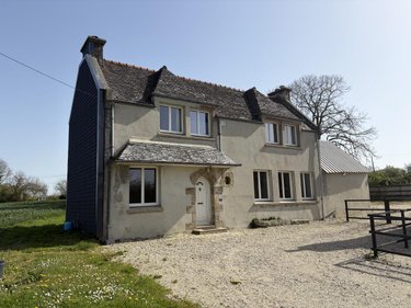 Location maison Pleyber-Christ 29410 Finistère 82 m2 5 pièces 750 euros