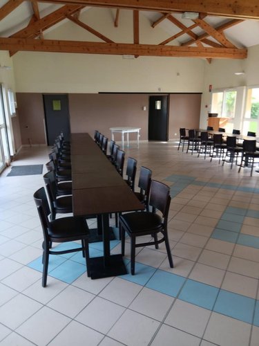 Immeuble a vendre Marigné-Laillé 72220 Sarthe 1557 m2  1649372 euros