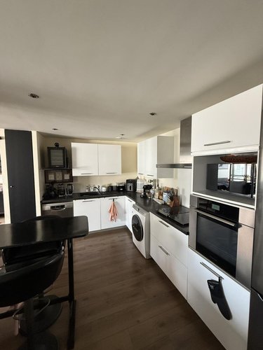 Location appartement Suresnes 92150 Hauts-de-Seine 57 m2 2 pièces 2000 euros