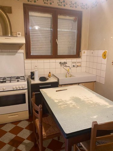 Maison a vendre Guern 56310 Morbihan 68 m2  73900 euros