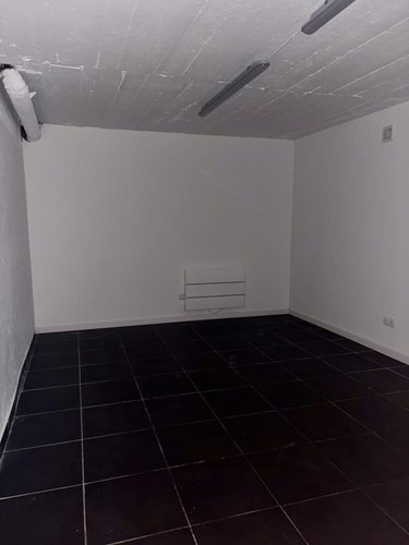 Location fonds et murs commerciaux Lens 62300 Pas-de-Calais 60 m2  750 euros