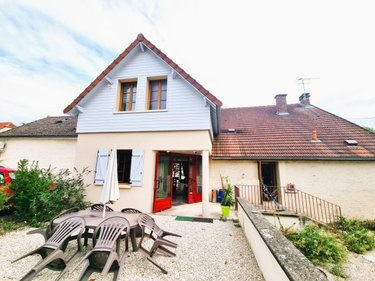 Fonds et murs commerciaux a vendre Cunfin 10360 Aube 283 m2  239200 euros