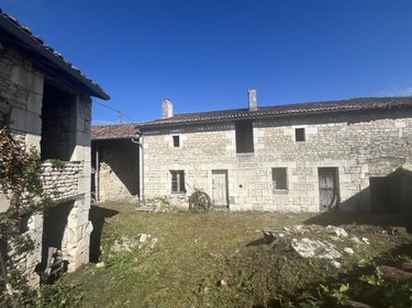 Maison a vendre La Tour-Saint-Gelin 37120 Indre-et-Loire 200 m2  95400 euros
