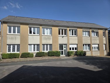 Immeuble a vendre Château-Gontier-sur-Mayenne 53200 Mayenne 226 m2  178100 euros