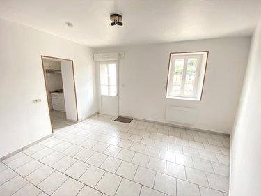 Location appartement Tiercé 49125 Maine-et-Loire 38 m2 2 pièces 565 euros