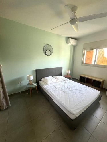 Immeuble a vendre Saint-Pierre 97410 Réunion 100 m2  458300 euros