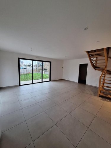 Location maison La Gouesnière 35350 Ille-et-Vilaine 120 m2 5 pièces 1180 euros