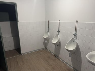 Location fonds et murs commerciaux Cambrai 59400 Nord 700 m2  4500 euros